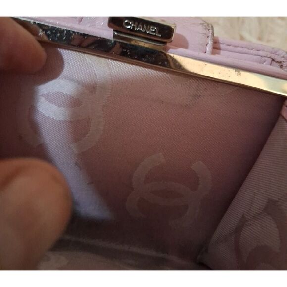 Authentic CHANEL Light Pink Quilted Cambon Small Wallet - Picture 12 of 16